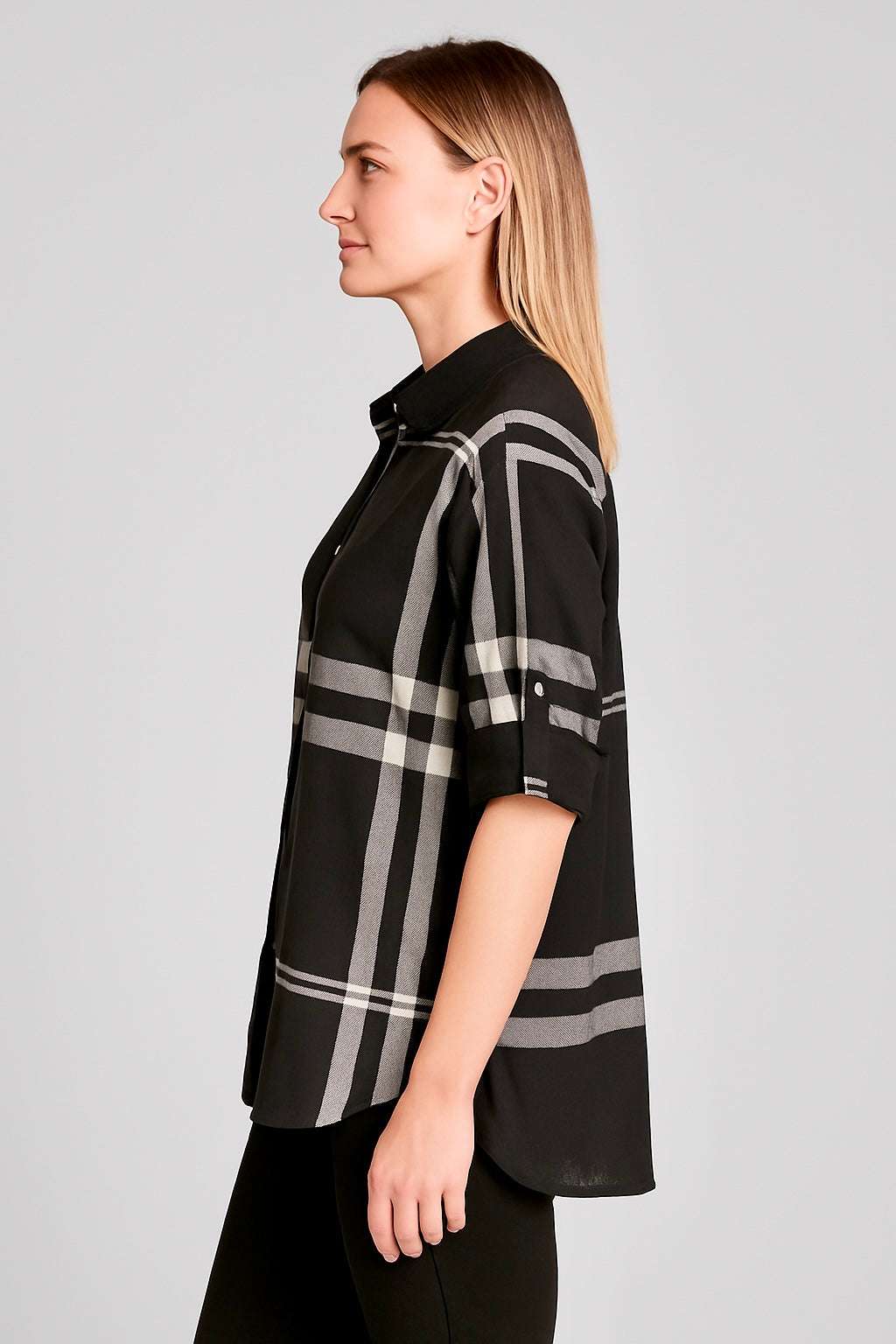 Ree 100% Cotton Shirt black plaid relaxed fit button-down with three-quarter sleeves model side view